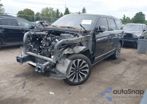 2022 Lincoln Navigator Reserve from USA, damaged, VIN 5LMJJ2LT3NEL04266